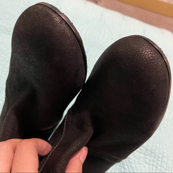 Chanel knee high boots NWT (no bag/box) - Picture 13 of 16